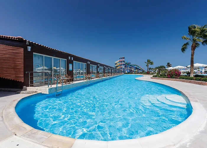 Sunrise Alora Aqua Park 4*