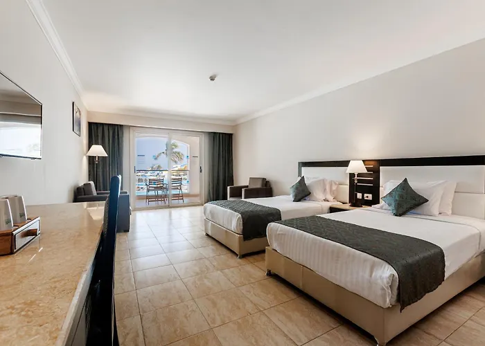 Sunrise Alora Aqua Park 4*