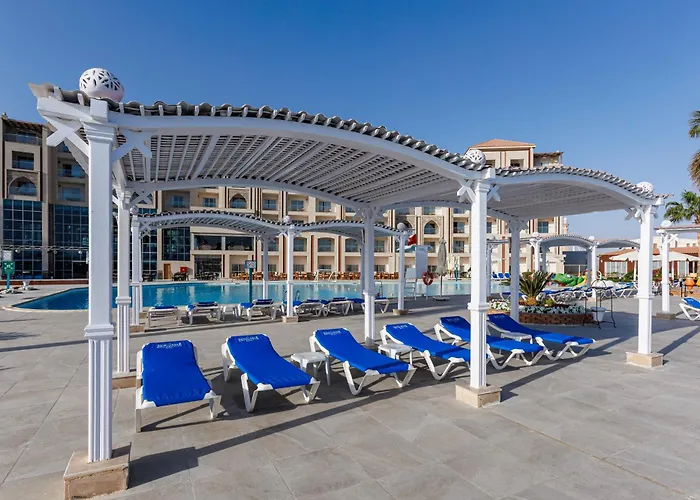 Sunrise Alora Aqua Park 4*