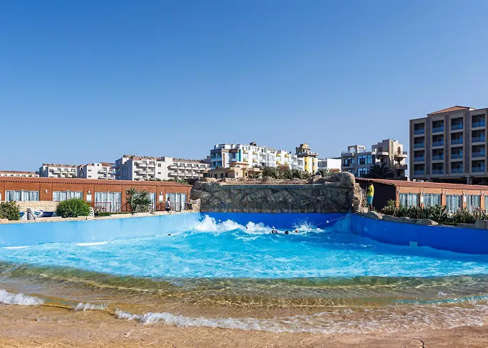 Sunrise Alora Aqua Park Resort 4*
